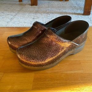 Danskos size 39, used